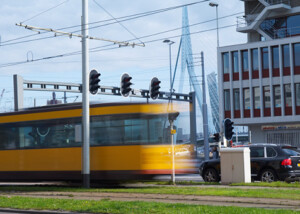 tram rotterdam bewegend